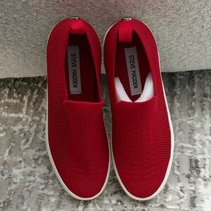 Steve Madden Bold Red Women’s Sneakers